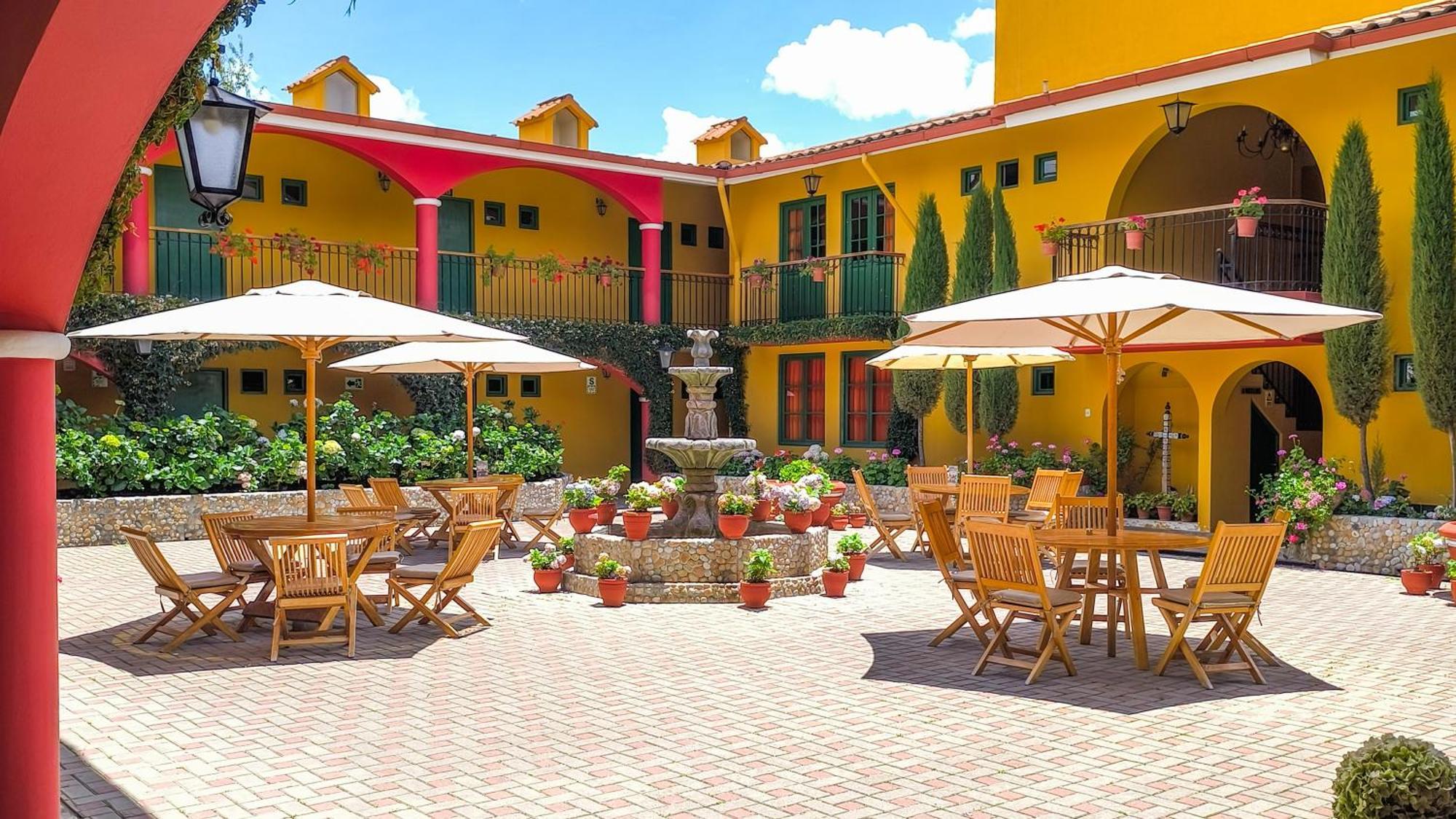 Hotel Tartar Cajamarca Exterior foto
